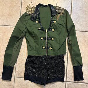 Weissma Small Adult Jazz costume. 2 pieces. Green and black with gold trim.